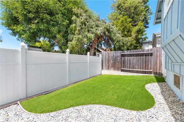 Detail Gallery Image 26 of 28 For 480 Thalia St, Laguna Beach,  CA 92651 - 2 Beds | 2 Baths