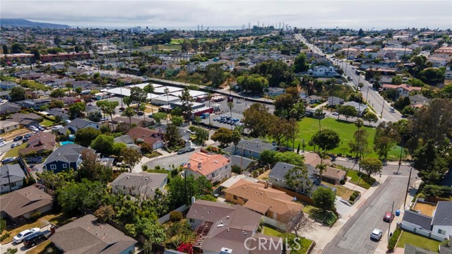 2212 Fisher Court, Redondo Beach, California 90278, 3 Bedrooms Bedrooms, ,1 BathroomBathrooms,Residential,Sold,Fisher Court,SB24048317