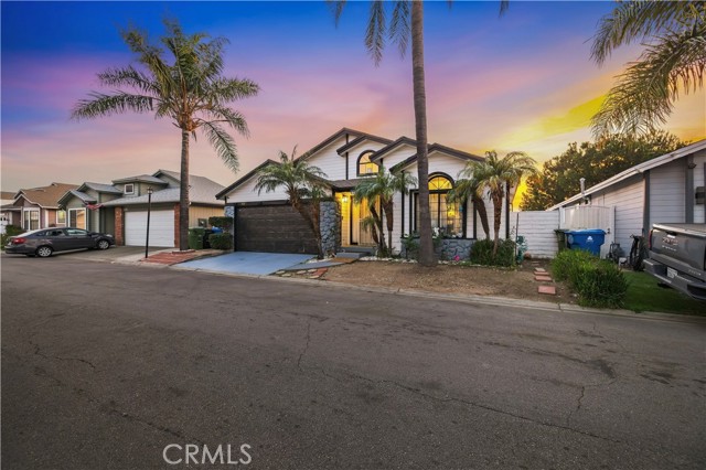 Detail Gallery Image 6 of 46 For 13691 Gavina #433,  Sylmar,  CA 91342 - 3 Beds | 2 Baths