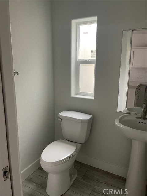 Detail Gallery Image 16 of 22 For 1930 Stewart St #X-7,  Santa Monica,  CA 90404 - 1 Beds | 1/1 Baths