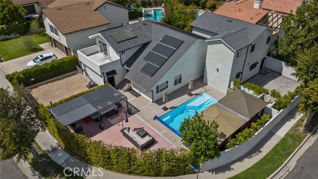 22835 Styles Street, Woodland Hills CA: https://media.crmls.org/medias/da5cd39e-9b71-4f87-ae42-ff9337b4c174.jpg