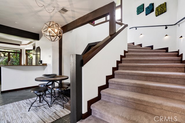 266 Canyon Acres Drive, Laguna Beach CA: https://media.crmls.org/medias/da5d1240-a2ce-40df-acc9-db6037257df8.jpg