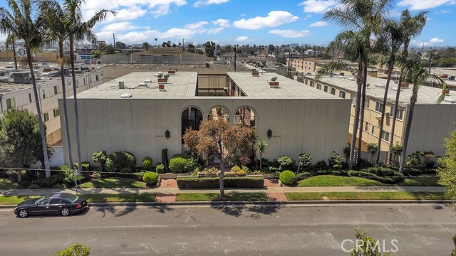 Detail Gallery Image 26 of 28 For 5348 Fairview Bld #3,  Ladera Heights,  CA 90056 - 2 Beds | 2/1 Baths