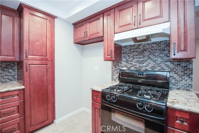 16806 Sierra Vista Way, Cerritos CA: https://media.crmls.org/medias/da5e4a24-7e7d-4a16-b59b-ca5964f948a8.jpg