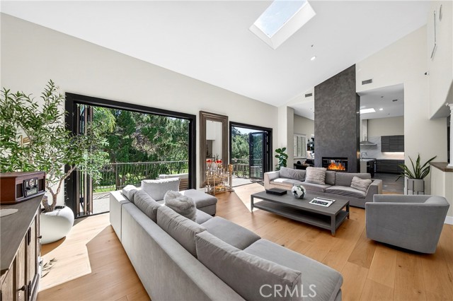 Detail Gallery Image 10 of 54 For 1445 Westridge Way, Chino Hills,  CA 91709 - 5 Beds | 4/2 Baths