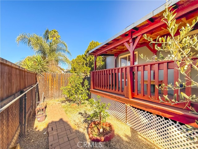 Detail Gallery Image 3 of 28 For 32950 Wildomar Rd, Lake Elsinore,  CA 92530 - 2 Beds | 1 Baths