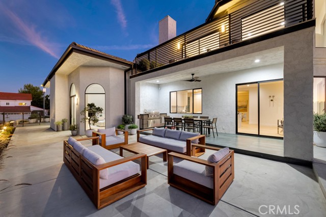 Detail Gallery Image 22 of 40 For 4015 Clarinda Dr, Tarzana,  CA 91356 - 5 Beds | 4 Baths