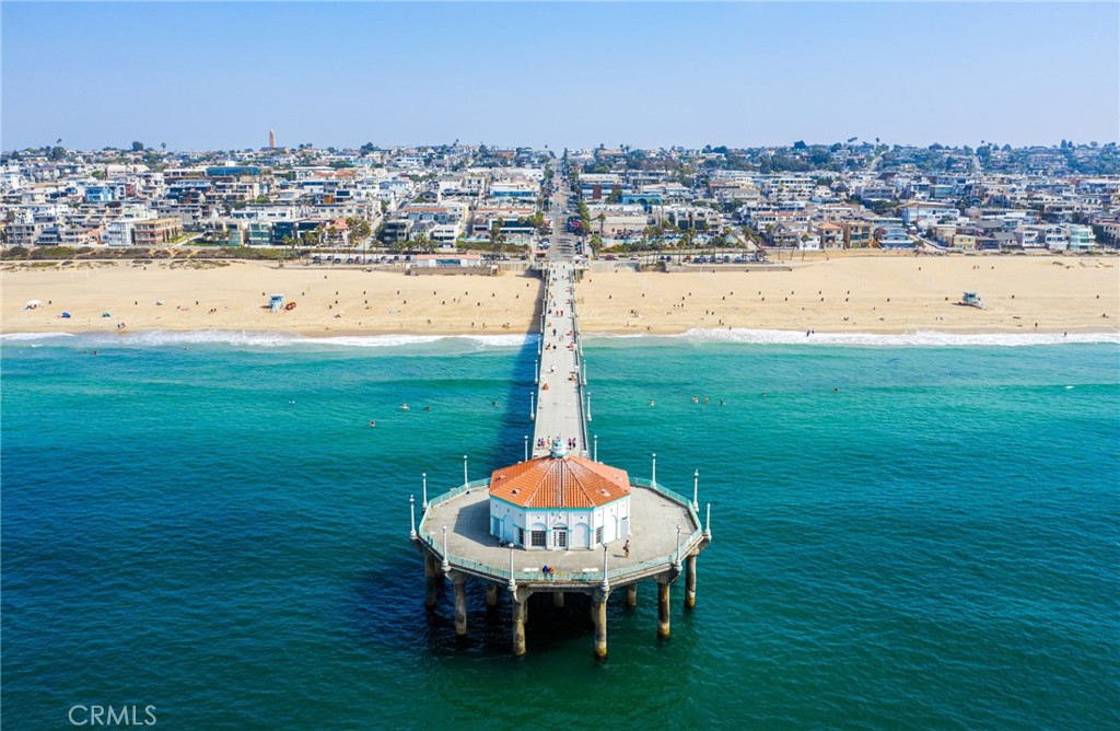 https://media.crmls.org/medias/da617255-774f-41f1-8d09-f6c8672529f6.jpg?preset=X-Large