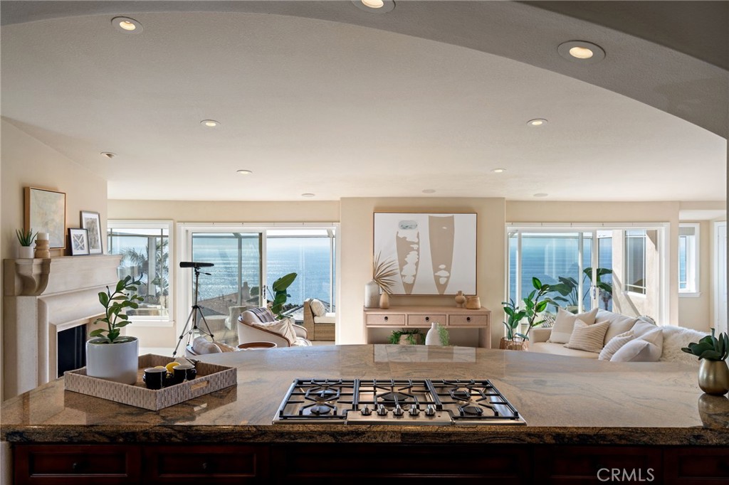 Da6208dd E9f1 4fd7 94df 498b9889c08a