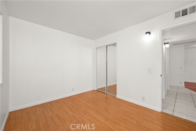 Detail Gallery Image 24 of 39 For 2343 E 17th #202,  Long Beach,  CA 90804 - 2 Beds | 2 Baths