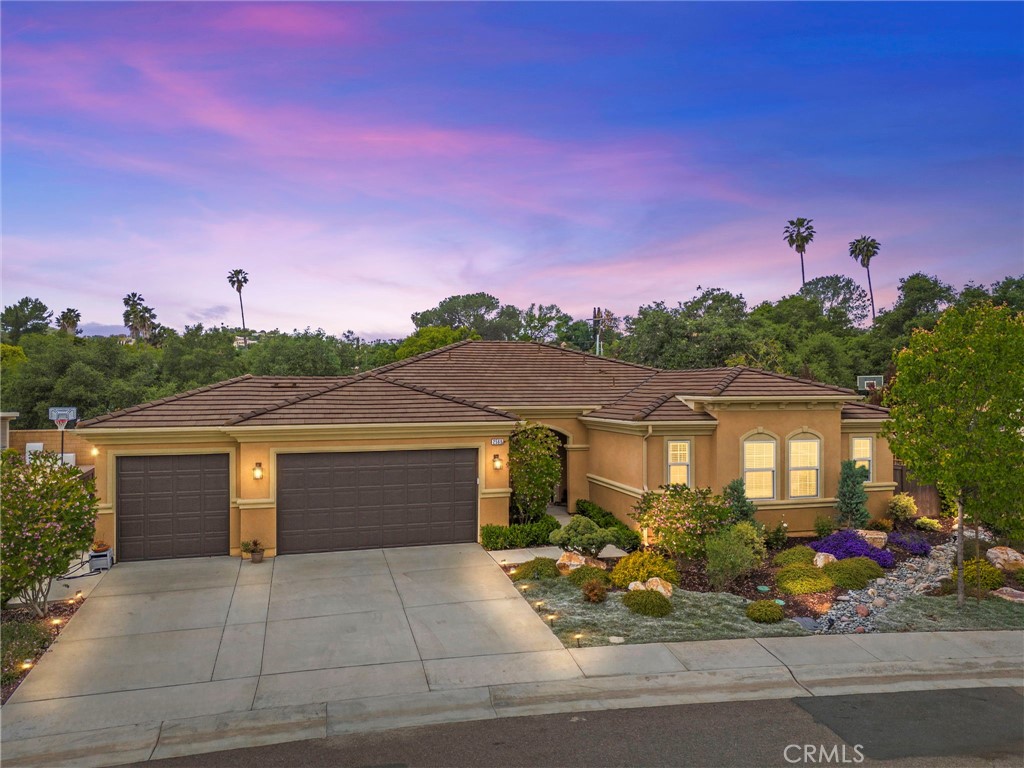 2569 Pasture Glen
