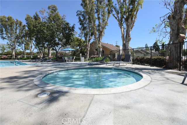 Image 48 of 53 For 12 Silverwood 19