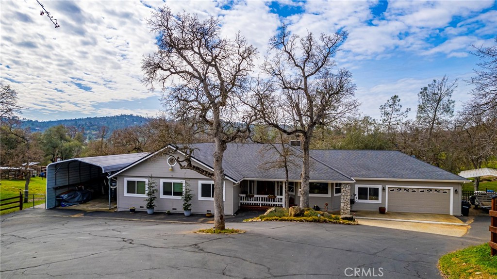 42050 River Knolls Place, Coarsegold, CA 93614