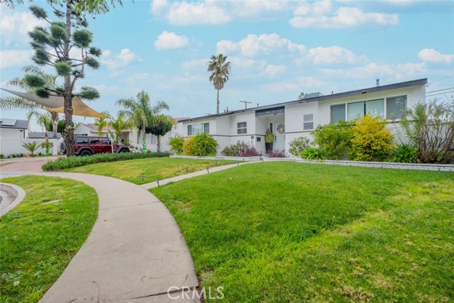 Detail Gallery Image 2 of 21 For 12521 Wixom St, North Hollywood,  CA 91605 - 3 Beds | 2 Baths