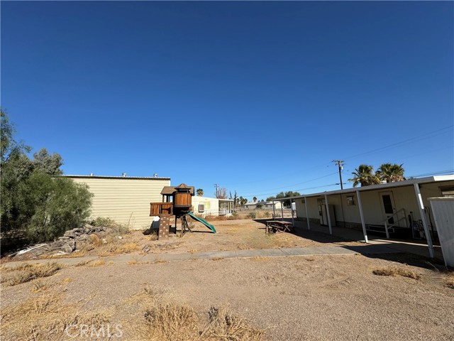 Detail Gallery Image 13 of 15 For 2189 Riviera Dr, Blythe,  CA 92225 - 2 Beds | 1/1 Baths