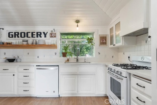 8791 Fox Street, Los Molinos CA: https://media.crmls.org/medias/da655079-f703-4651-98d6-25ddfd3261ec.jpg