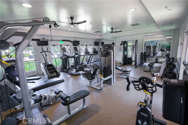 63 Splendor, Irvine CA: https://media.crmls.org/medias/da655d79-cd91-46fa-bb1c-0d7003399862.jpg