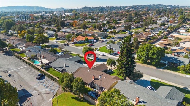 Detail Gallery Image 4 of 29 For 2066 Royalty, Pomona,  CA 91767 - 4 Beds | 2 Baths