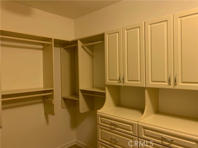 Detail Gallery Image 11 of 20 For 44 Whitford, Irvine,  CA 92602 - 5 Beds | 4 Baths