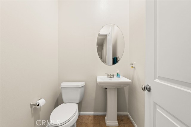 Detail Gallery Image 28 of 65 For 4683 Viaggio Cir, Jurupa Valley,  CA 92509 - 4 Beds | 2/1 Baths