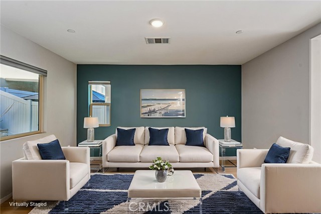 Detail Gallery Image 9 of 38 For 32976 Middlegate, Lake Elsinore,  CA 92530 - 3 Beds | 2/1 Baths