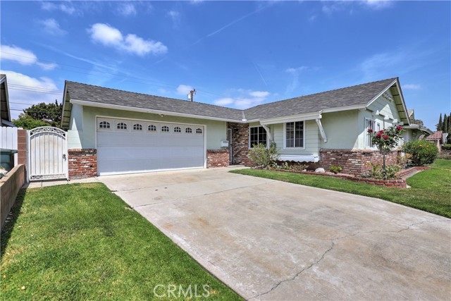 Detail Gallery Image 4 of 34 For 7451 Apache, Buena Park,  CA 90620 - 3 Beds | 2 Baths