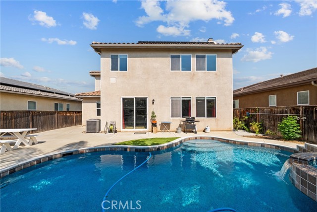 35579 Denver Circle, Winchester CA: https://media.crmls.org/medias/da67f870-1c55-46fb-be49-75a7bdf2be37.jpg