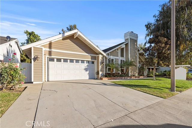 Detail Gallery Image 7 of 66 For 23728 Rotunda Rd, Valencia,  CA 91355 - 3 Beds | 2 Baths