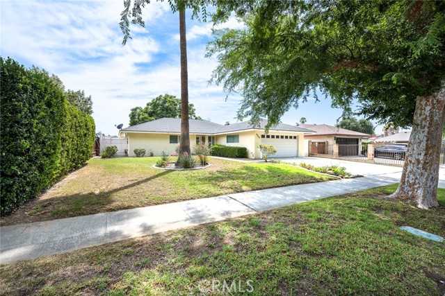 Image 2 for 4904 Gardena Dr, Riverside, CA 92504