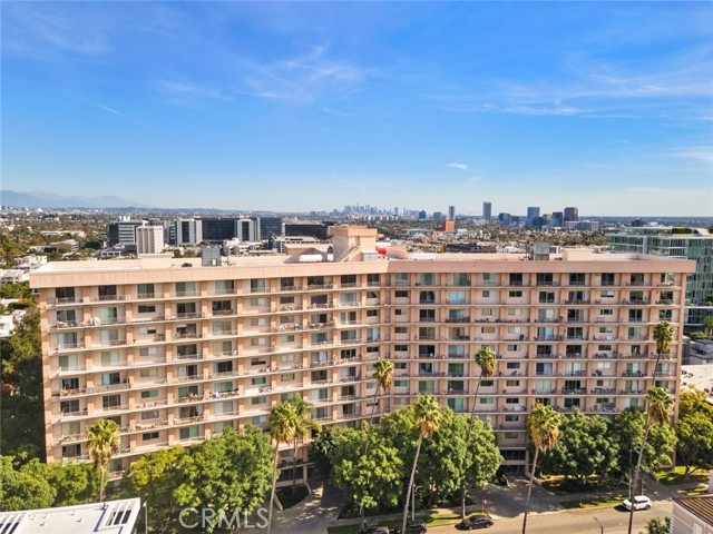 Detail Gallery Image 21 of 30 For 100 S Doheny Dr #220,  Los Angeles,  CA 90048 - 2 Beds | 2 Baths