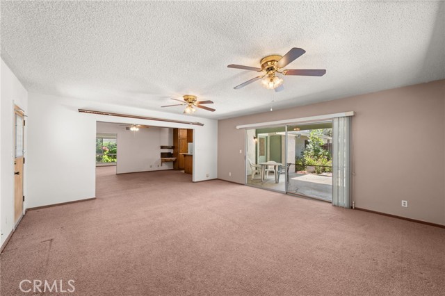 641 Casa Blanca Drive, Fullerton CA: https://media.crmls.org/medias/da6ad455-8c8e-473d-bbf2-1bb3ef59f023.jpg