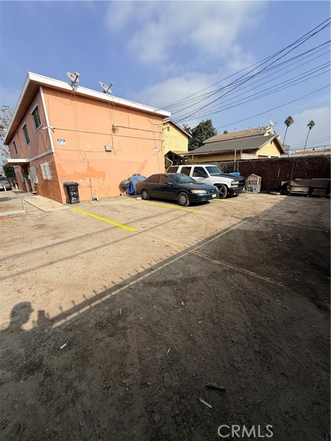 Detail Gallery Image 23 of 23 For 426 E 79th St #1,  –,  CA 90003 - 2 Beds | 1 Baths