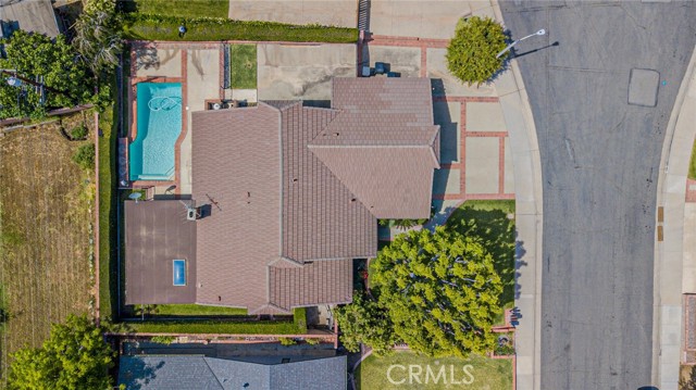 751 Santa Fe Court, San Dimas CA: https://media.crmls.org/medias/da6c3366-fef9-4b48-8f13-4ff1b6627a44.jpg