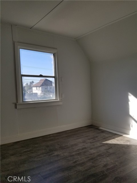 492 E 46th Street, Los Angeles, CA, 90011 492 E 46th Street, Los Angeles, CA, 90011