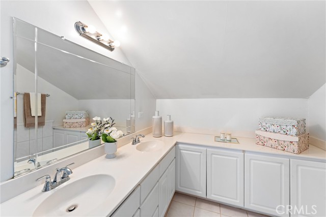 Detail Gallery Image 32 of 49 For 4360 E Addington Dr, Anaheim Hills,  CA 92807 - 4 Beds | 3 Baths