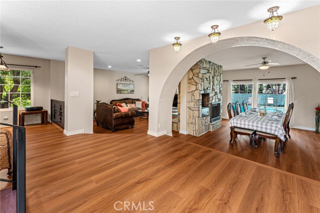 Detail Gallery Image 6 of 48 For 1236 E Sierra Madre, Glendora,  CA 91741 - 5 Beds | 3 Baths