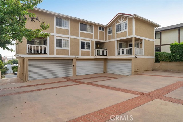 222 Guadalupe Avenue, Redondo Beach, California 90277, 2 Bedrooms Bedrooms, ,2 BathroomsBathrooms,Residential,Sold,Guadalupe,SB22151947