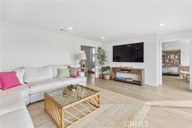 Detail Gallery Image 22 of 71 For 523 Calle Baranda, San Clemente,  CA 92673 - 4 Beds | 3 Baths