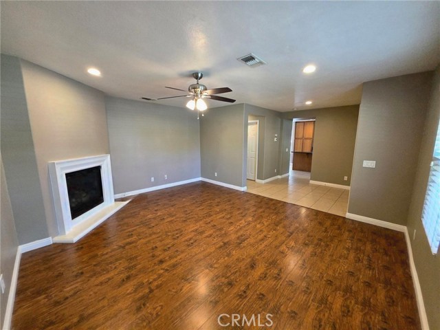 Detail Gallery Image 3 of 26 For 1750 E D St, Ontario,  CA 91764 - 3 Beds | 2/1 Baths