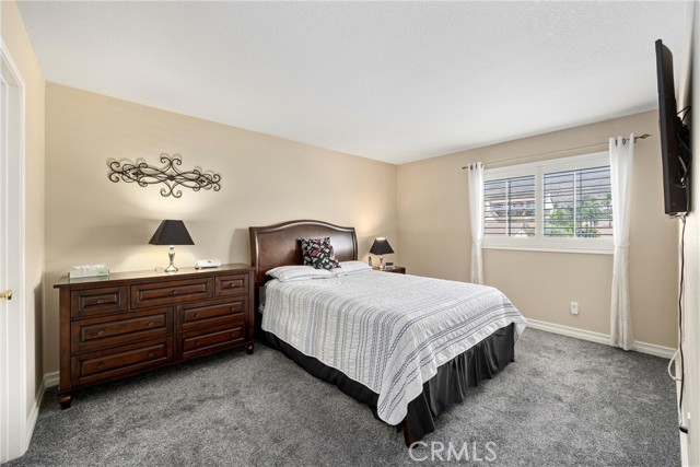 14181 Vai Brothers Drive, Rancho Cucamonga CA: https://media.crmls.org/medias/da6fcff4-146a-4ac2-9565-172b6b24e770.jpg