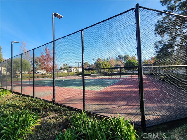 717 Knollwood Lane, San Dimas CA: https://media.crmls.org/medias/da700a00-b0a7-47af-bbd4-2a05a3f5001a.jpg