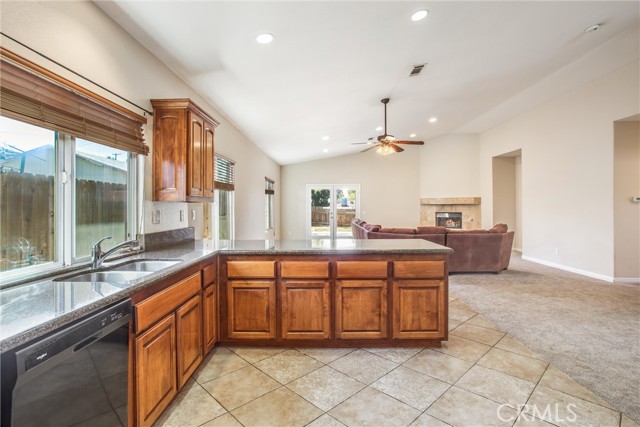 Detail Gallery Image 11 of 33 For 35265 Avenue C, Yucaipa,  CA 92399 - 3 Beds | 2 Baths