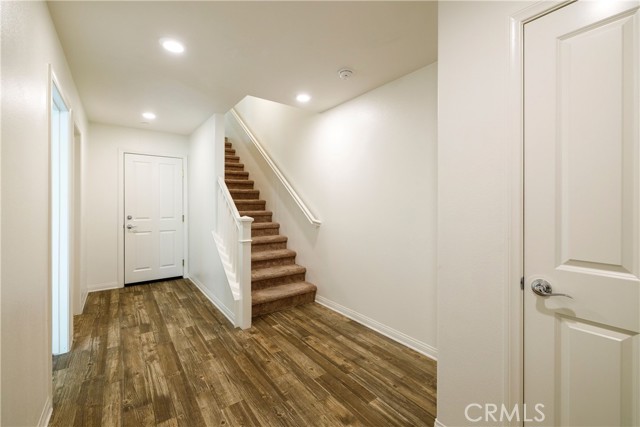 Detail Gallery Image 11 of 54 For 14424 Lily Ln #5,  Gardena,  CA 90247 - 3 Beds | 3/1 Baths