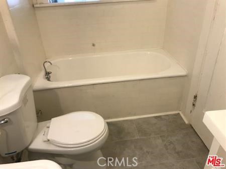 Detail Gallery Image 29 of 64 For 1025 Locust Ave, Long Beach,  CA 90813 - – Beds | – Baths