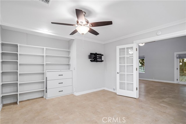 Detail Gallery Image 41 of 74 For 2755 W Avenue, Palmdale,  CA 93551 - 5 Beds | 3/1 Baths