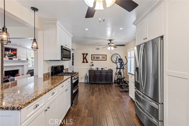 Detail Gallery Image 5 of 38 For 5111 Ohio St, Yorba Linda,  CA 92886 - 3 Beds | 2 Baths