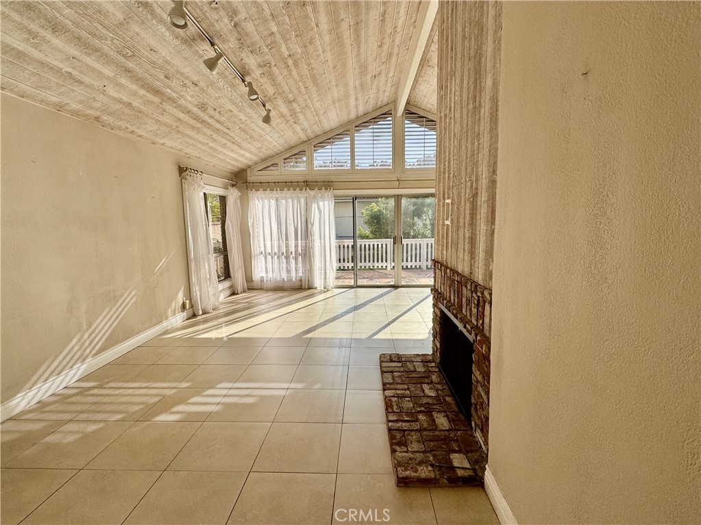 Da75347e E9eb 432b 8d6f 8fa0fc233e52