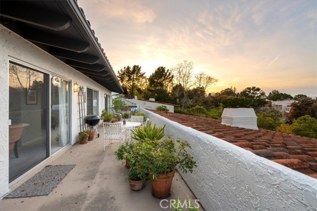 47 Sycamore Lane, Rolling Hills Estates, California 90274, 2 Bedrooms Bedrooms, ,2 BathroomsBathrooms,Residential,Sold,Sycamore,SB23073393