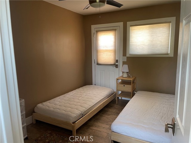 Detail Gallery Image 10 of 17 For 505 Park, Newport Beach,  CA 92662 - 2 Beds | 1 Baths