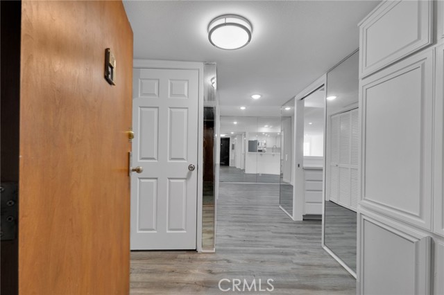 1815 Butler Avenue, Los Angeles CA: https://media.crmls.org/medias/da75c470-9a77-43c9-bc75-753ee90918a6.jpg